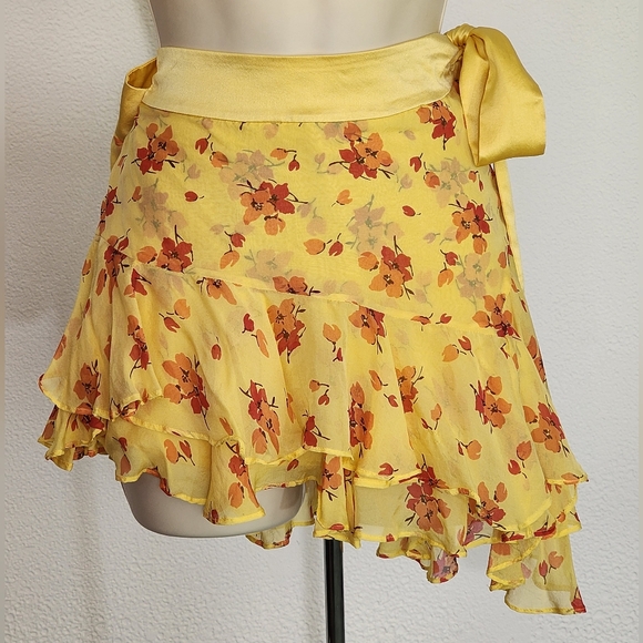 Abercrombie & Fitch 100% Silk Floral Side Closure Skirt Yellow Size 4 - Picture 5 of 14